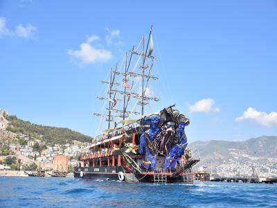 Alanya Pirate Boat Tour