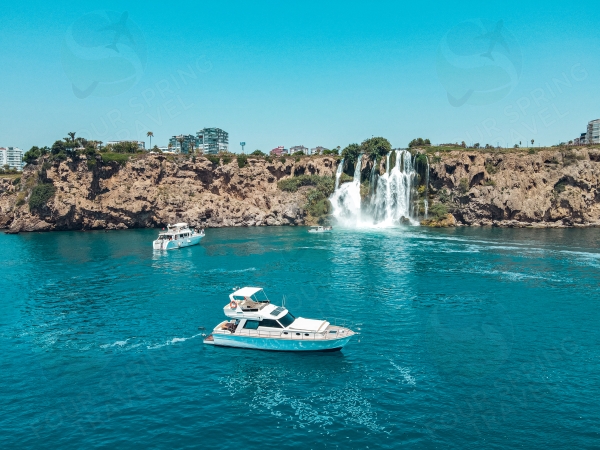 Private Waterfall Yacht Trip